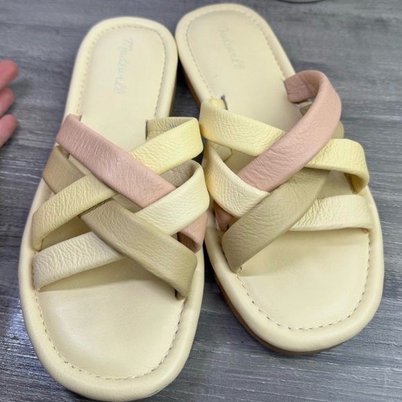 CLEARANCE SALE 2/$20 Madewell Francine puffy slides Womens 10 IMMACULATE - Picture 10 of 11